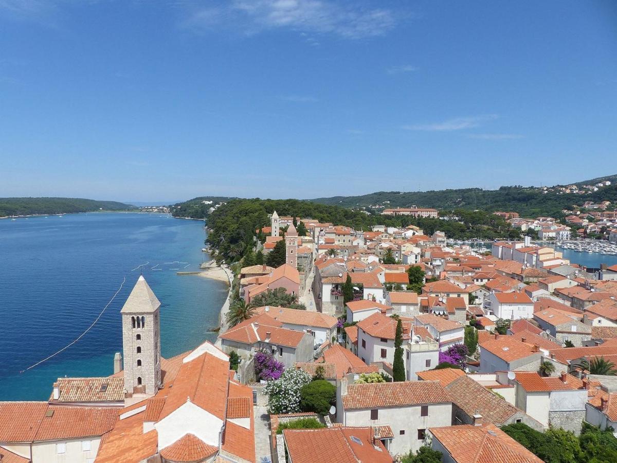 Apartments Makaus Supetarska Draga Dış mekan fotoğraf