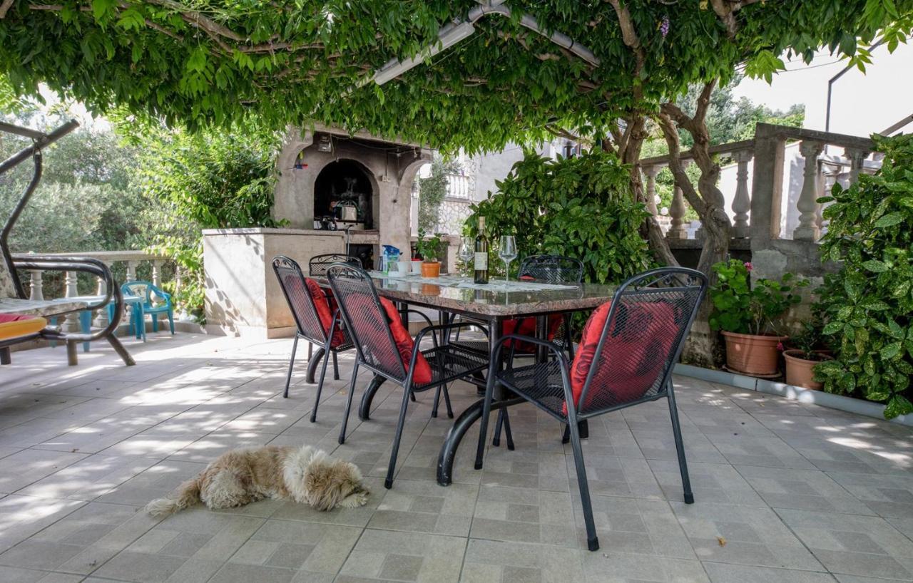 Apartments Makaus Supetarska Draga Dış mekan fotoğraf